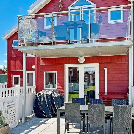 6 Person Holiday Home in Hadsund