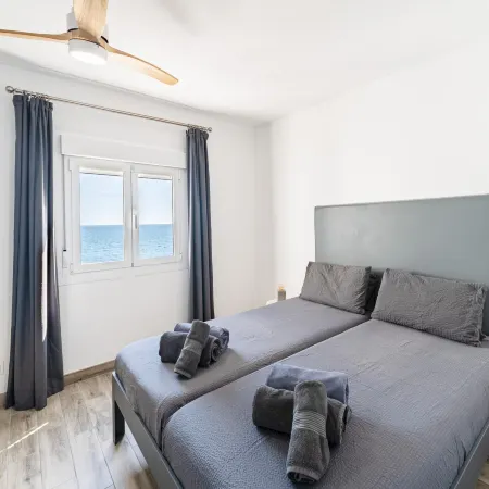 Beachfront holiday home in Malaga