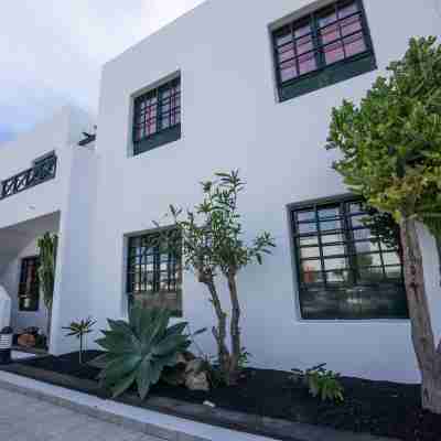 Apartamentos Moraña Hotel Exterior