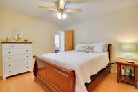 Peaceful & Convenient Country Retreat in Lexington - 3-Star