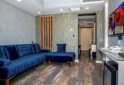 더 리아 호텔 외관 또는 발코니 전망