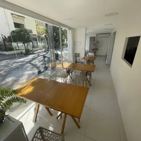 WeStay Hotel - Unidade 1 Отели рядом с достопримечательностью «Итайм-Биби»