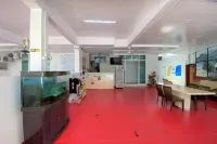 B-Hotel - parking