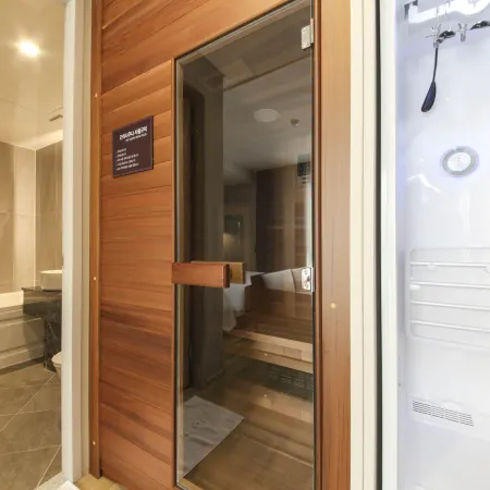 High End (High End Hotel), Pyeongri-Dong, Daegu Отели рядом с достопримечательностью «Электронный мир»