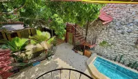 Casa del Tunel Lodge in Getsemani - 3-Star