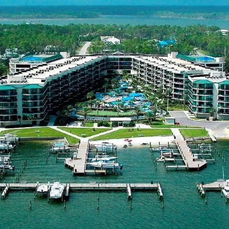 BEST 5th FLOOR VIEW @ PHOENIX ON BAY 2BR/2BA, Lazy River, Water Slide, Boat Slip