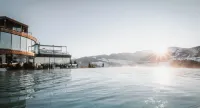 Bergkristall - Mein Resort im Allgäu - piscina
