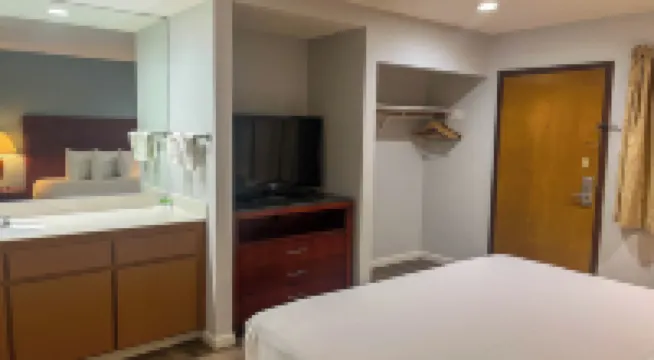 Studio 6 Victorville Green Tree Blvd