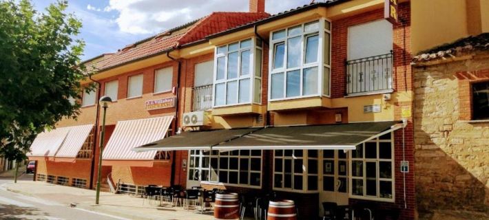 Hostal Restaurante La Buena Villa by Vivere Stays Hoteles en Burgos