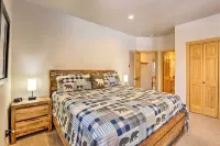 Ski-in/Out Breckenridge Gem w/ Hot Tub! - سبا