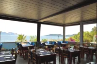 Seaview Otel - Bed and Breakfast