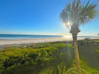 Crescent Beach I-14 Four Winds Condo Hotels in Crescent Beach
