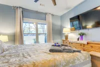 Gather, Play & Unwind! Modern Locust Grove Home - Boutique