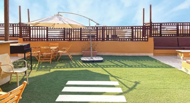 新開羅領勝公寓