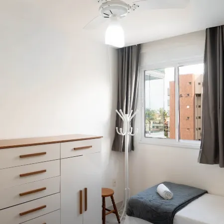 Apt w/ Balcony and sea View in Guarapari Cmd0311