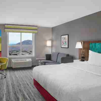 Hampton Inn by Hilton Kamloops Rooms