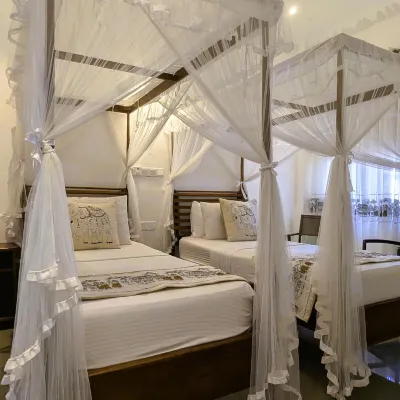 Suriya Arana Hotels near Colombo Aqua art Aquarium