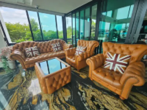 Arunsakhon Luxury Condo