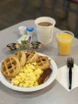 Days Inn by Wyndham Hays - breakfast