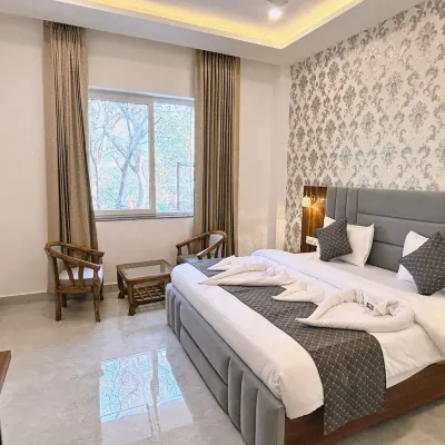 LA VISTA RESIDENCY Hotels near Ram Jhula