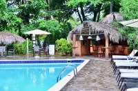 Hotel Residencia del Paseo - Kolam Renang