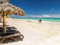 Seawinds Family Retreat, Spacious 3 Bdrm on Garden Floor