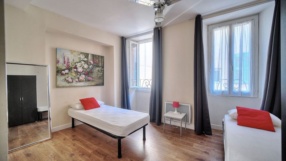 Appartement Spacieux Proche Plages A2b105