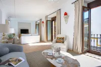 Exclusive 5 Rooms Traditional House in Cordoba. Casa San Pedro