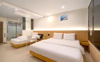 From H Brown Dot Hotel Gyeongju Yangnam - Hot Springs