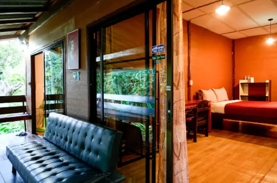 Maewin Guest House and Resort