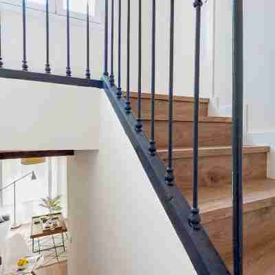 Genteel Home Picasso III Others