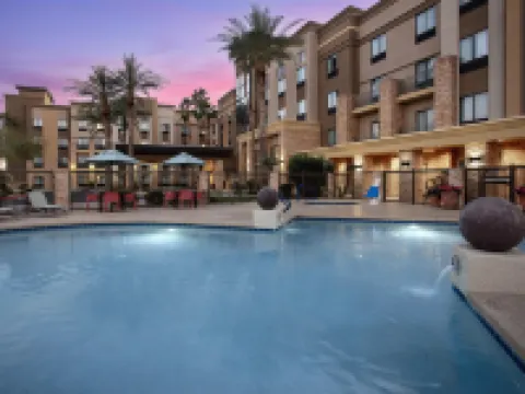 Hampton Inn & Suites Phoenix Glendale-Westgate Hotels near Camelback Ranch