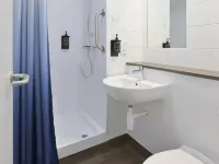 Travelodge Caerphilly Hotel Hotels in Caerphilly