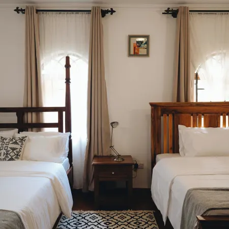 NAIBOR VILLA