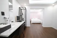 Anseong S Hotel