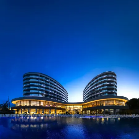 Beks Premium Resort & Spa Hotel
