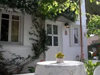 Arethousa - Pensionat