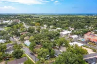 Pet Friendly Bungalow in St Augustine