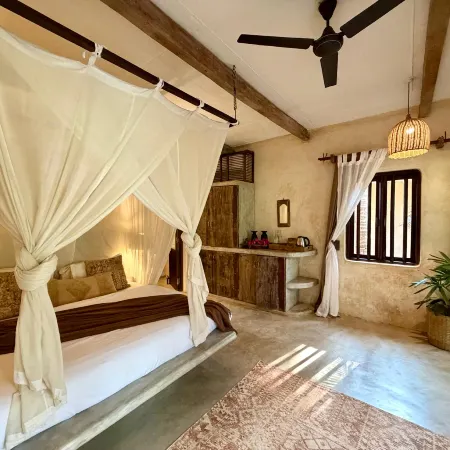 Palm Grove Beach Resort