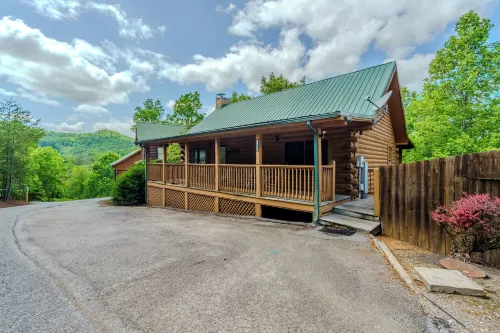 Porchside Pines - Villas