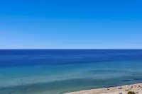 Beautiful 1 /1  Beach View 14 floor - chambre d’hôtes