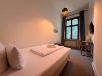 Romantik Hotel Schloss Reichenow Hotels in Markisch-Oderland