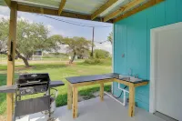 Newly Renovated Rockport Cottage 4 MIL Beach
