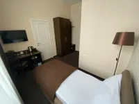 Petrovskiy Dvor Hotel - 2-Star