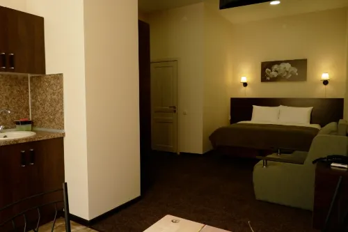Petrovskiy Dvor Hotel - 2-Star