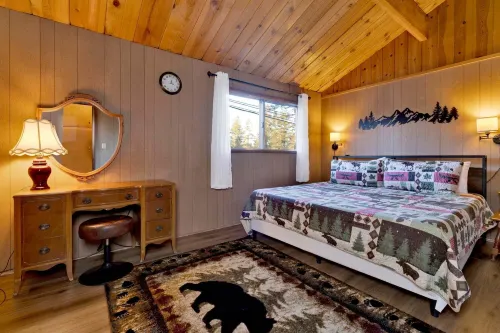 2583-bernhardt Brown Bungalow