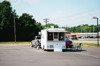 羅德威酒店 門羅 - 停車場