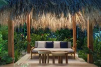 3 Favela Chic Tamarindo Adults Only Bungalow - Parkplatz