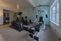 Edgewater Resort - Gym