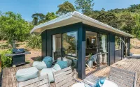 Waiheke Island Motel - Parking